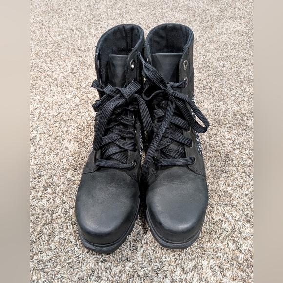 Sorel Joan of Arctic Wedge III Lexie Lace-Up Boot Size 7.5 Black White - Picture 2 of 10